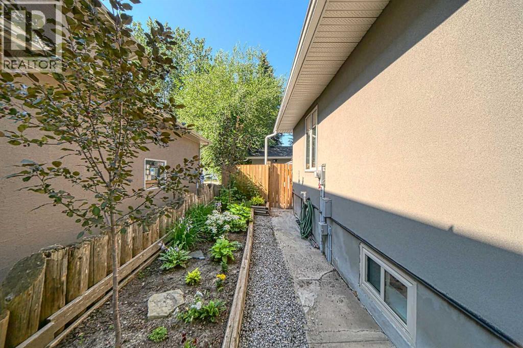 Single Family House Bungalow for Sale in  Meadowview Road SW Meadowlark Park Calgary 