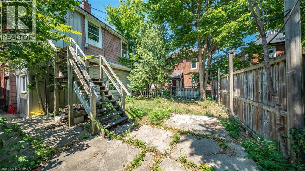 Photo 6 of 175 Market Street, Brantford ON
