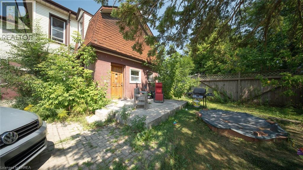 Photo 6 of 215 Nelson Street, Brantford ON
