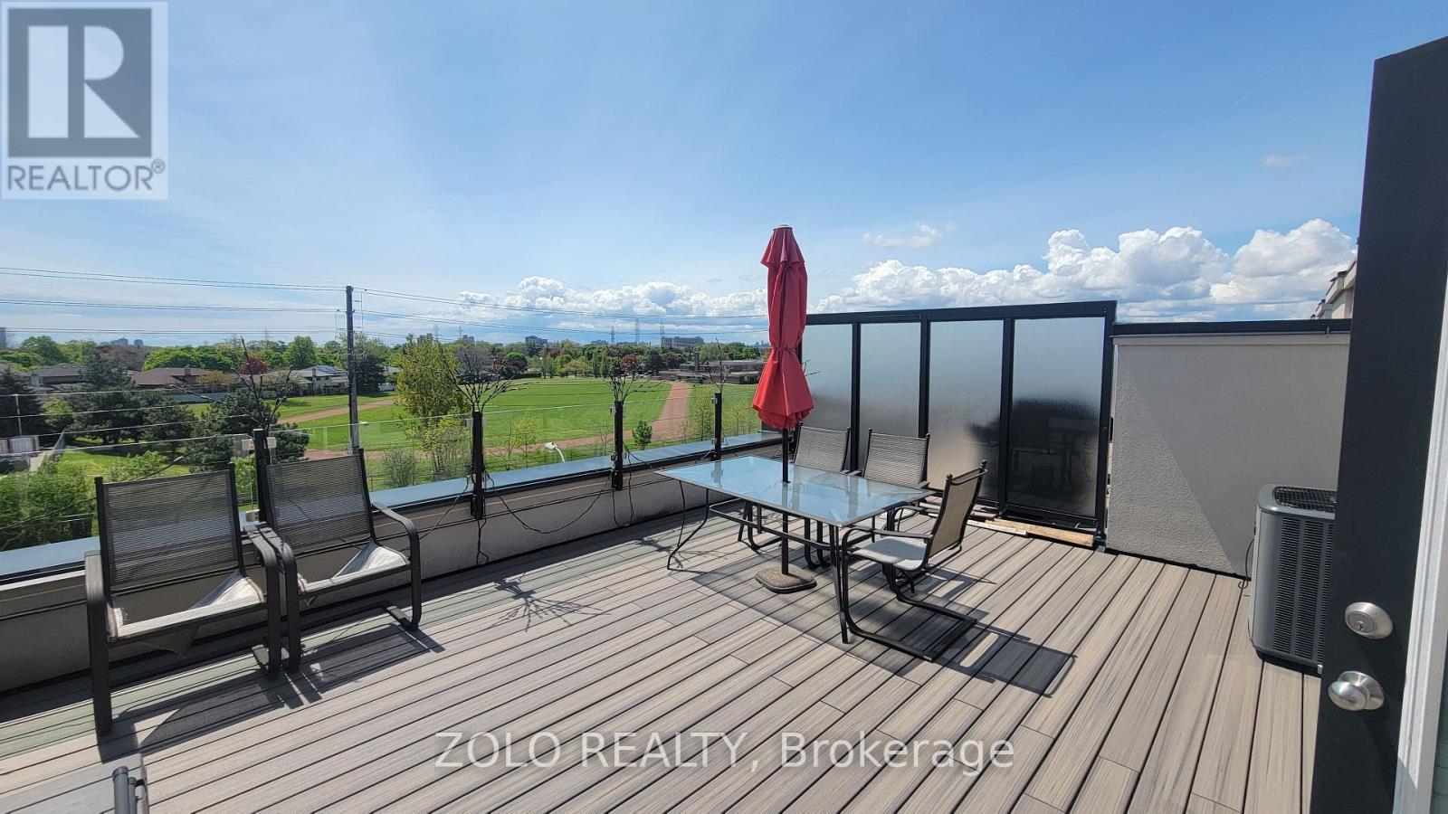 Photo 3 of 509 142 Widdicombe Hill Boulevard, Toronto ON