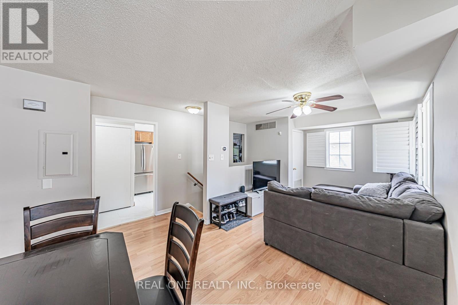 Photo 14 of 301 66 Sidney Belsey Crescent, Toronto ON