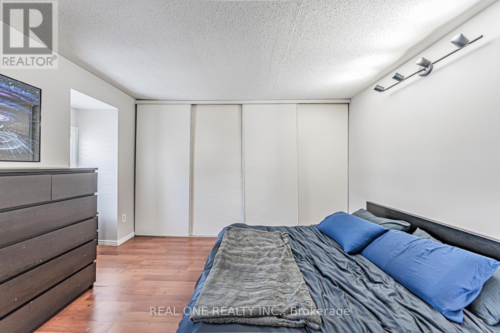 Photo 32 of 301 66 Sidney Belsey Crescent, Toronto ON