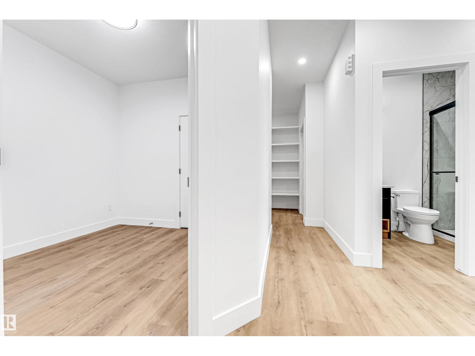 Photo 13 of 4731 168 Av Nw, Edmonton AB