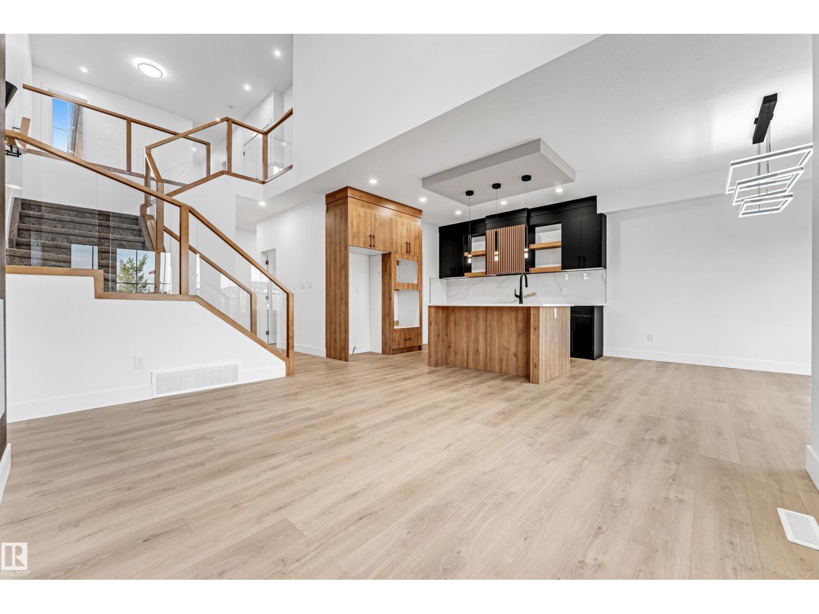 Photo 20 of 4731 168 Av Nw, Edmonton AB