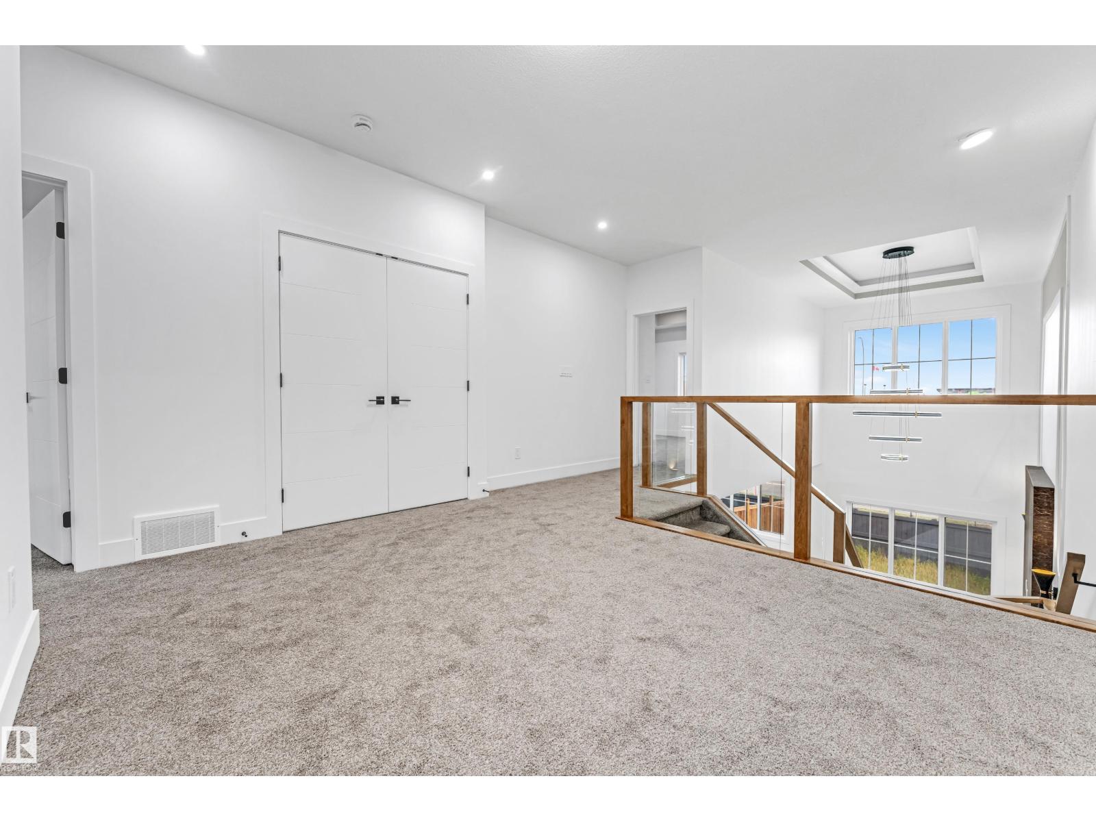 Photo 33 of 4731 168 Av Nw, Edmonton AB