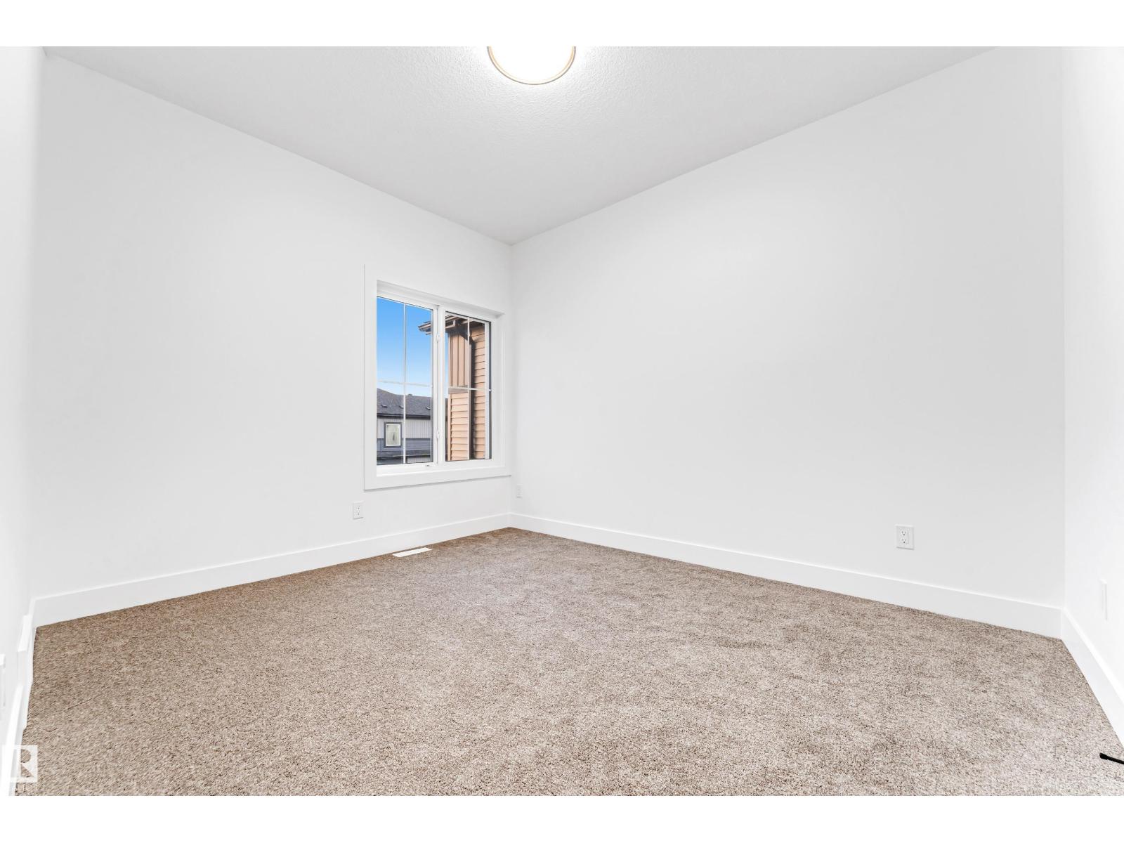 Photo 38 of 4731 168 Av Nw, Edmonton AB