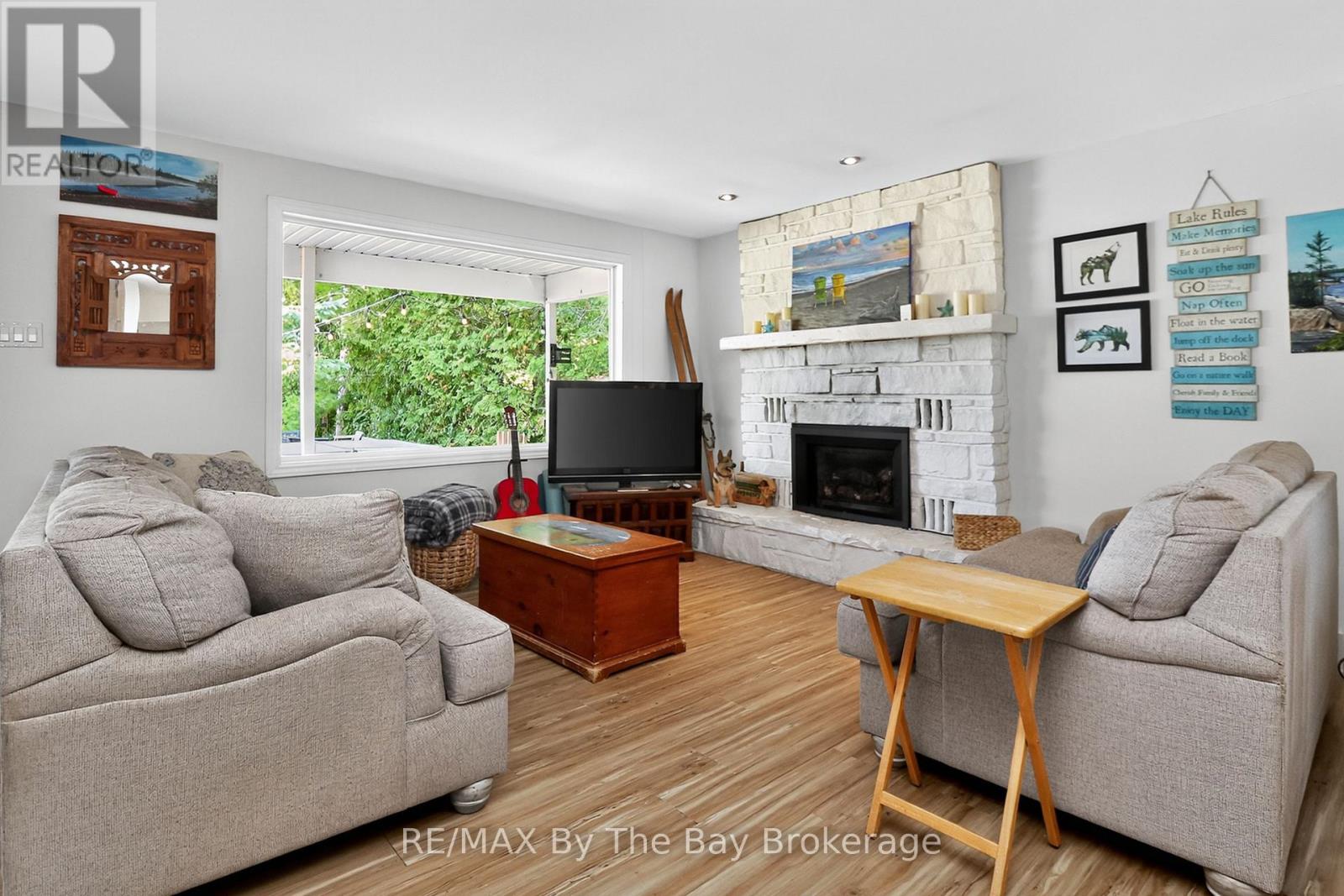 Photo 3 of 342 Coastline Drive, Wasaga Beach ON