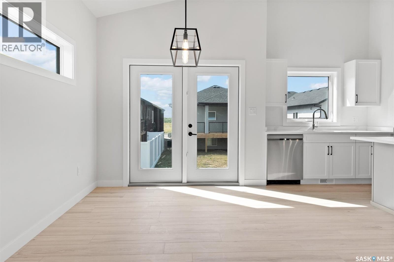 Photo 13 of 206 Flynn Bend, Saskatoon SK
