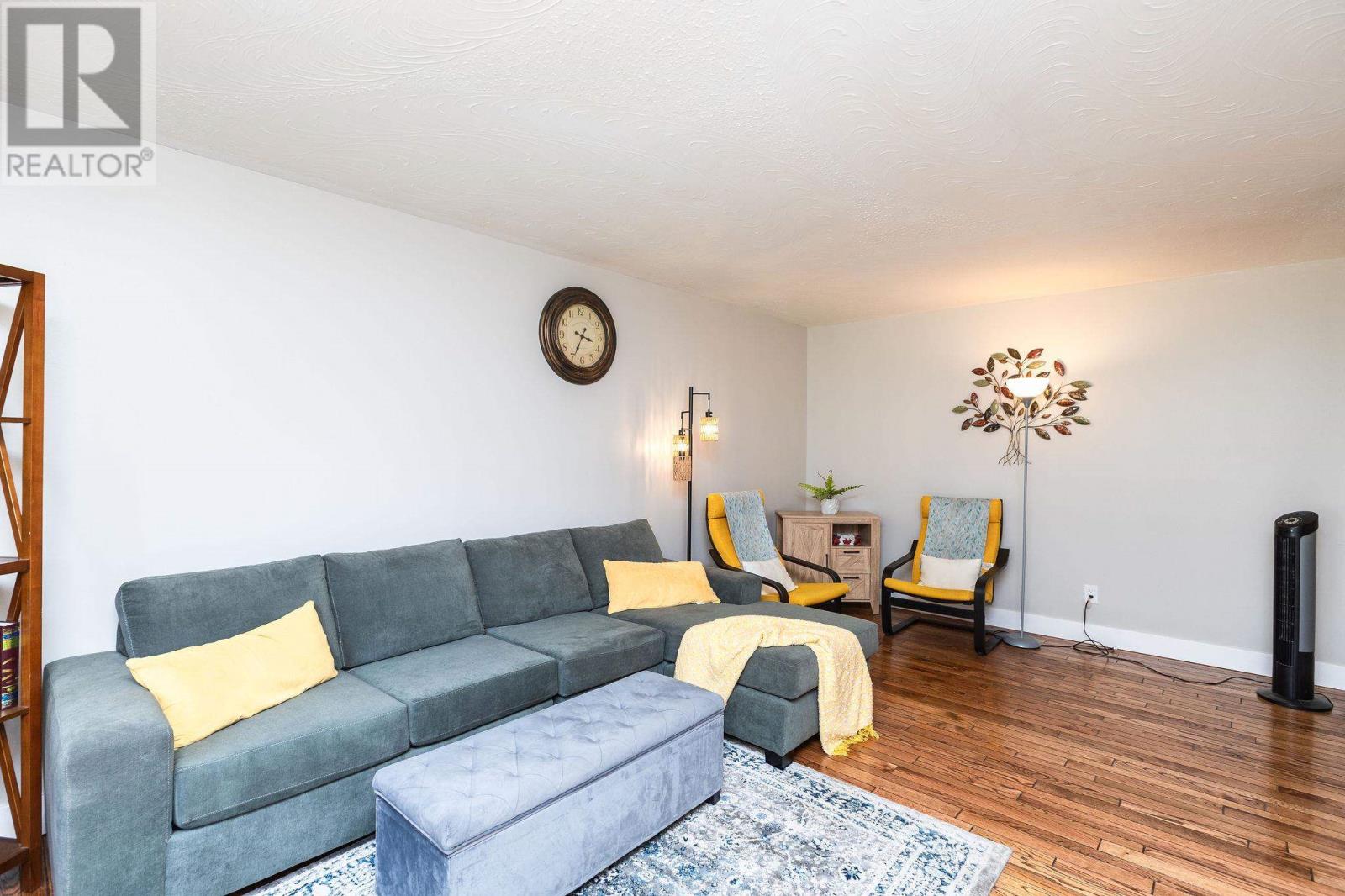 Photo 5 of 51 Pelican Dr, Sault Ste Marie ON