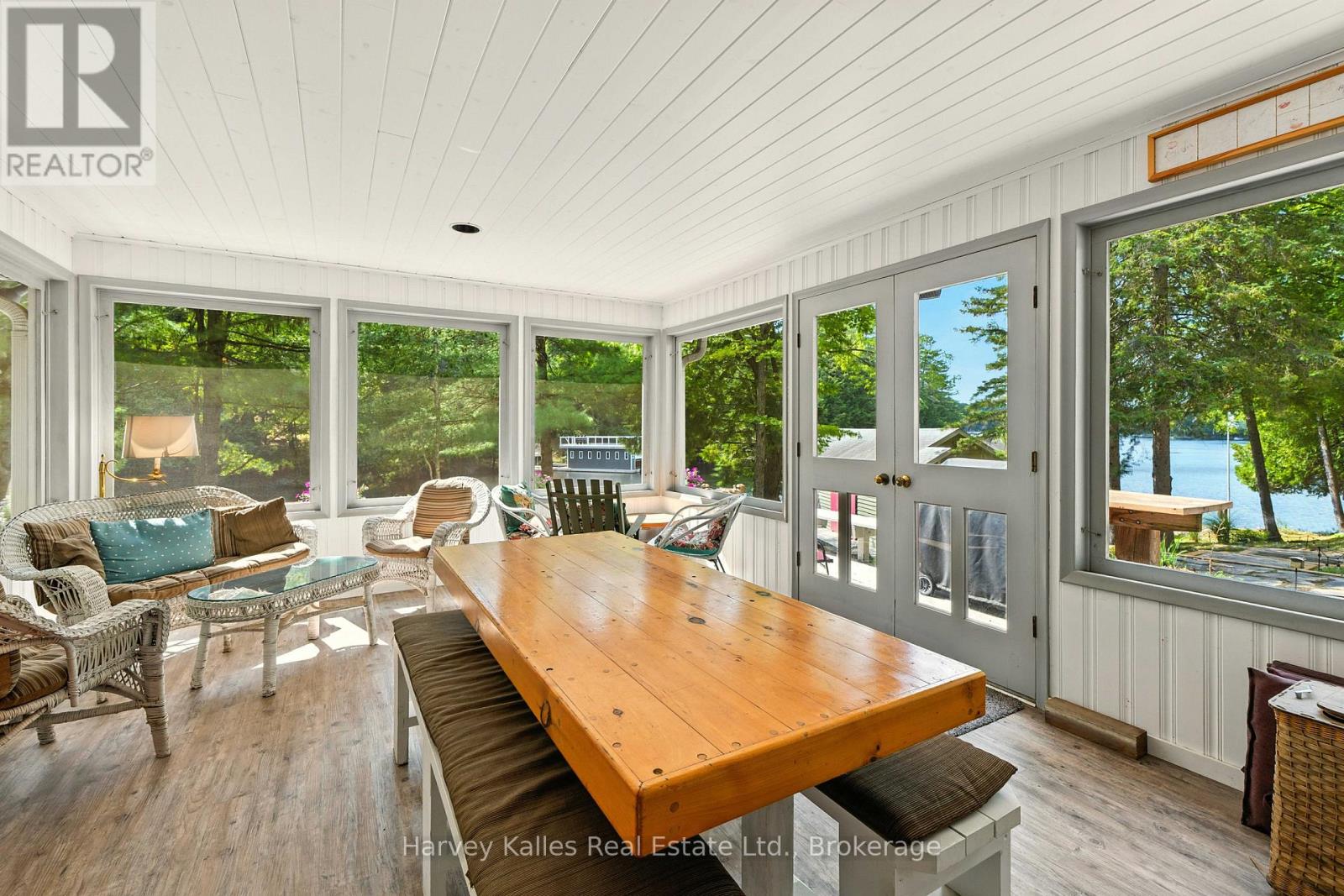 Photo 14 of 6 1205 Joe River Road, Muskoka Lakes ON