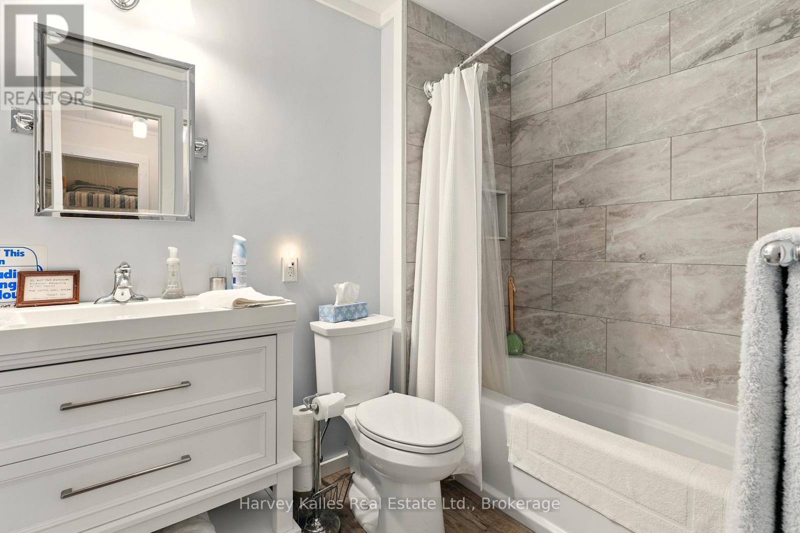 Photo 4 of 6 1205 Joe River Road, Muskoka Lakes ON