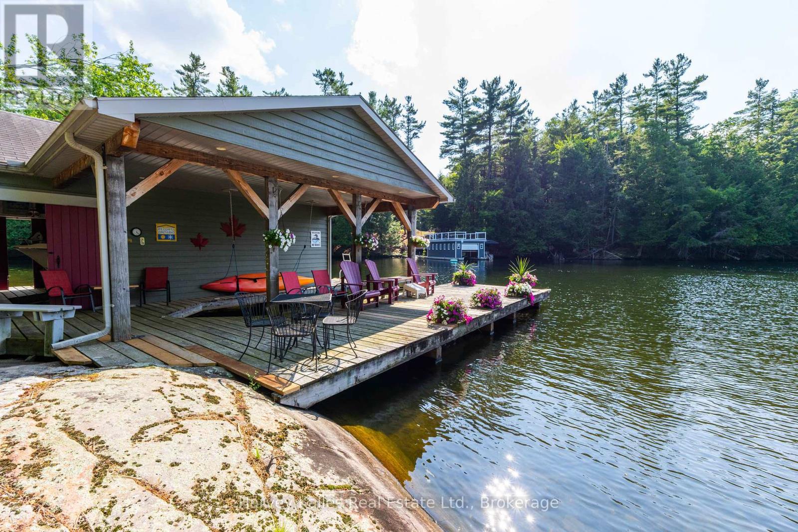 Photo 30 of 6 1205 Joe River Road, Muskoka Lakes ON