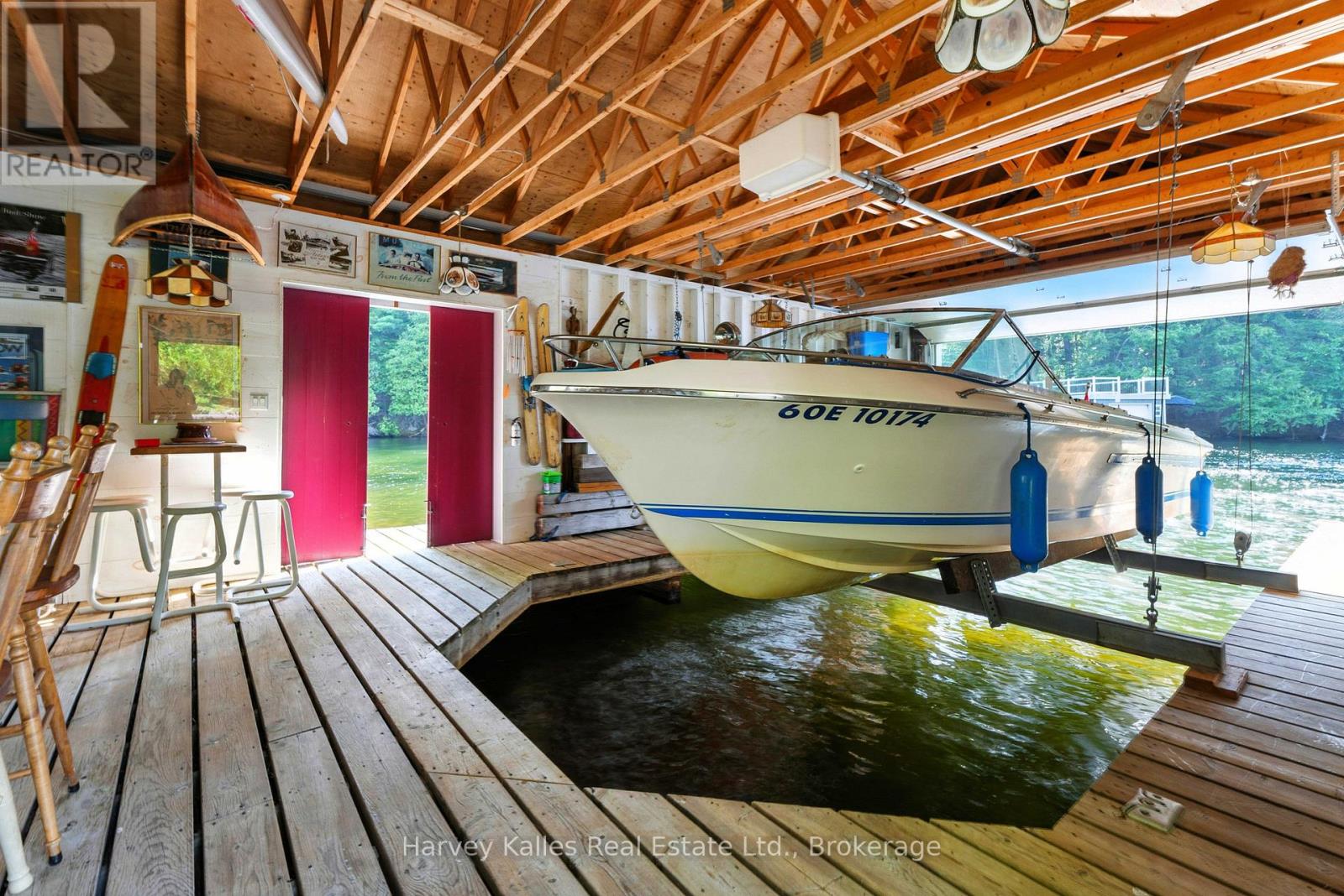 Photo 17 of 6 1205 Joe River Road, Muskoka Lakes ON