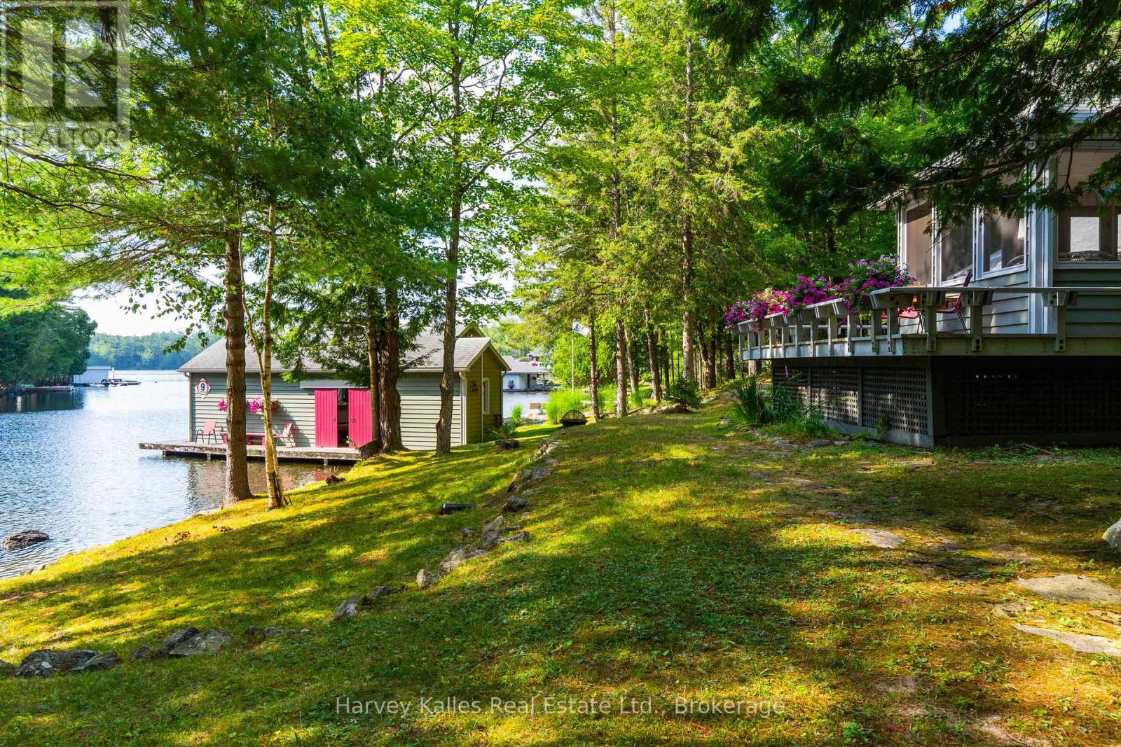 Photo 20 of 6 1205 Joe River Road, Muskoka Lakes ON