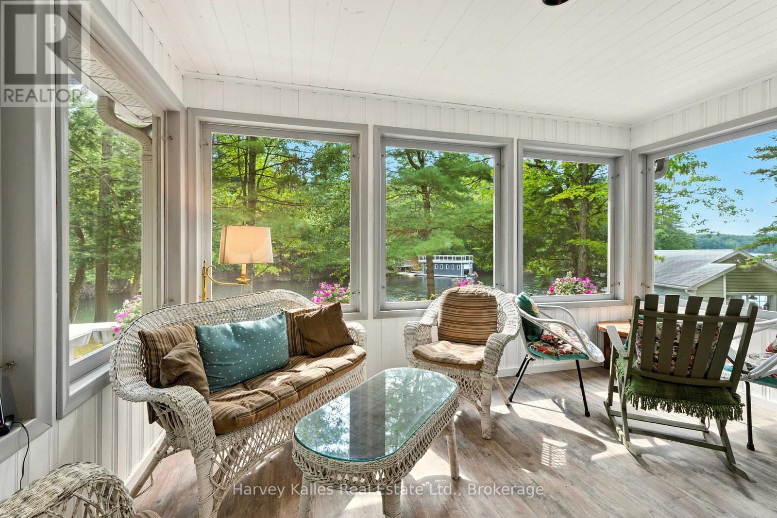 Photo 19 of 6 1205 Joe River Road, Muskoka Lakes ON
