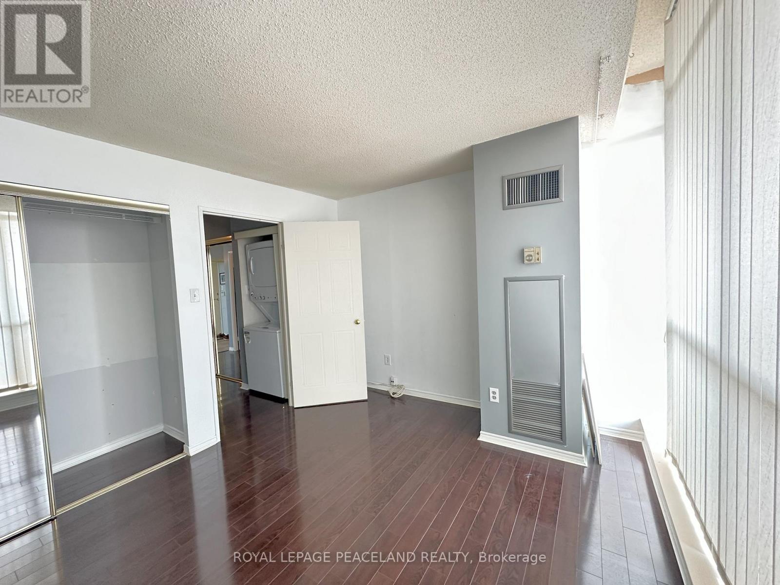 Photo 19 of Ph 29 3 Greystone Walk Drive, Toronto ON