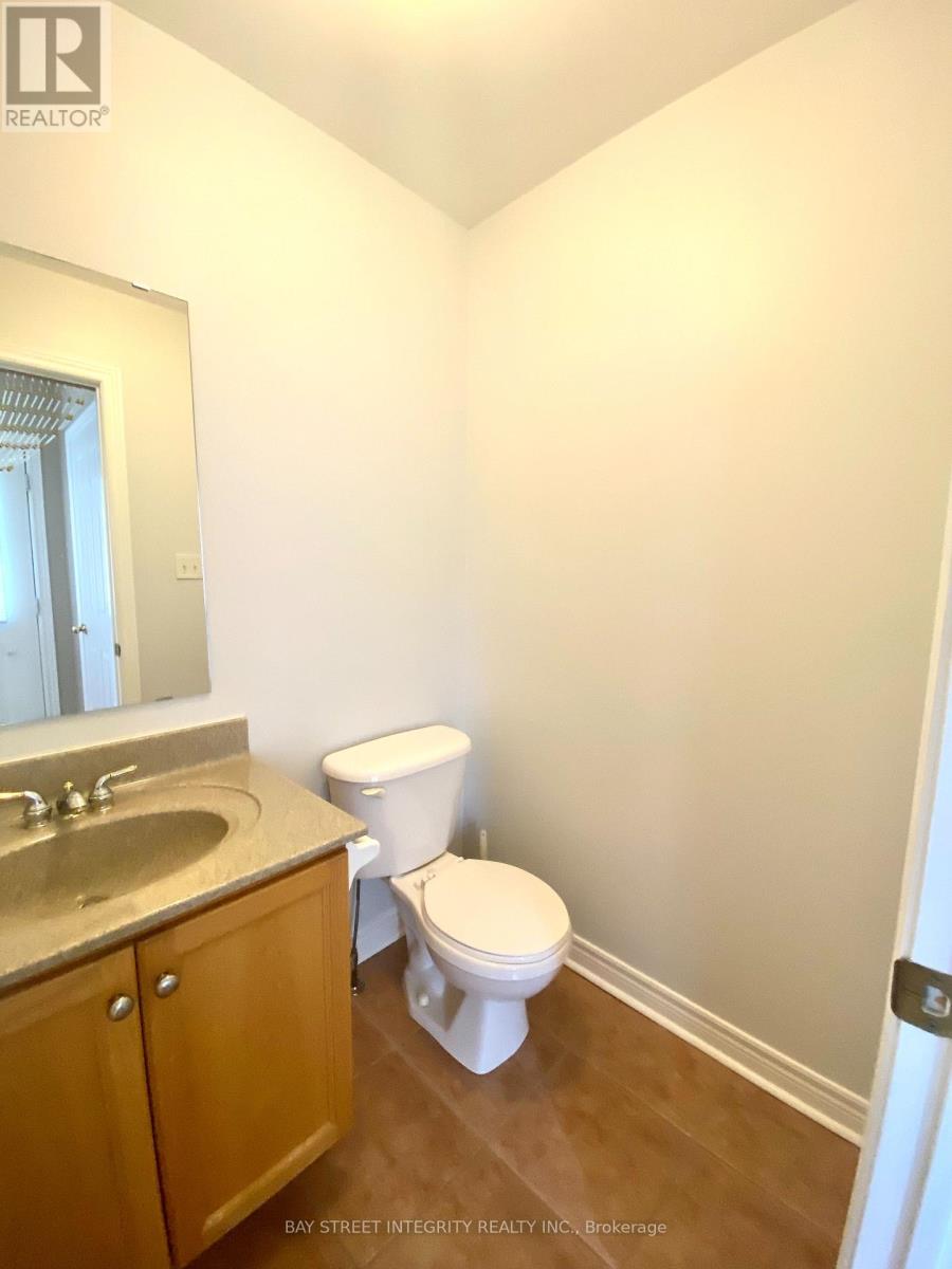 Photo 6 of 52 John Gary Drive, Markham ON
