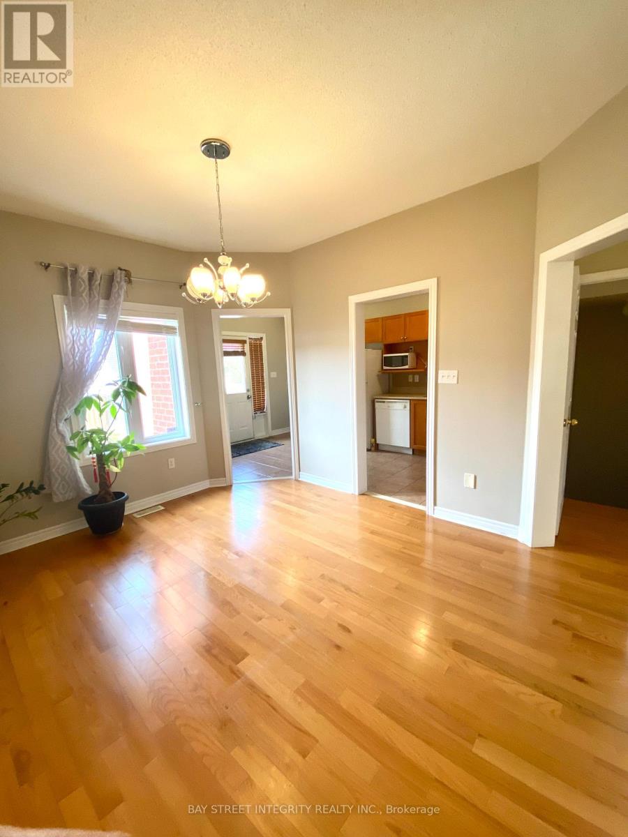 Photo 3 of 52 John Gary Drive, Markham ON