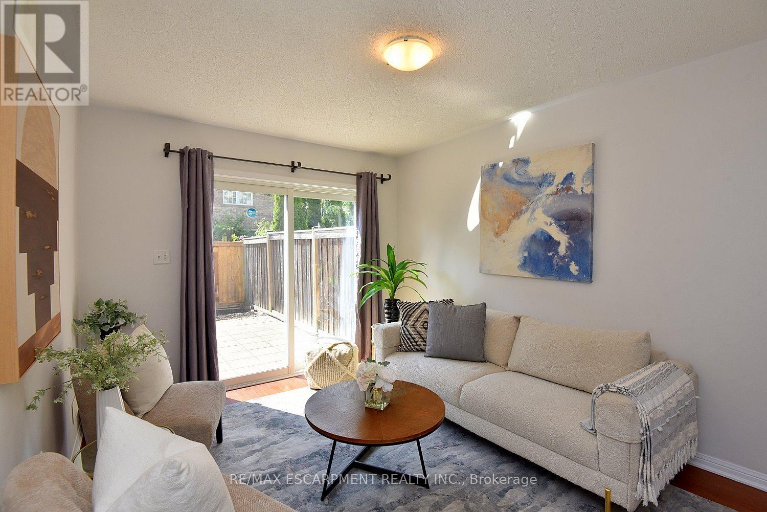 Photo 29 of 45 Ohara Lane, Hamilton ON