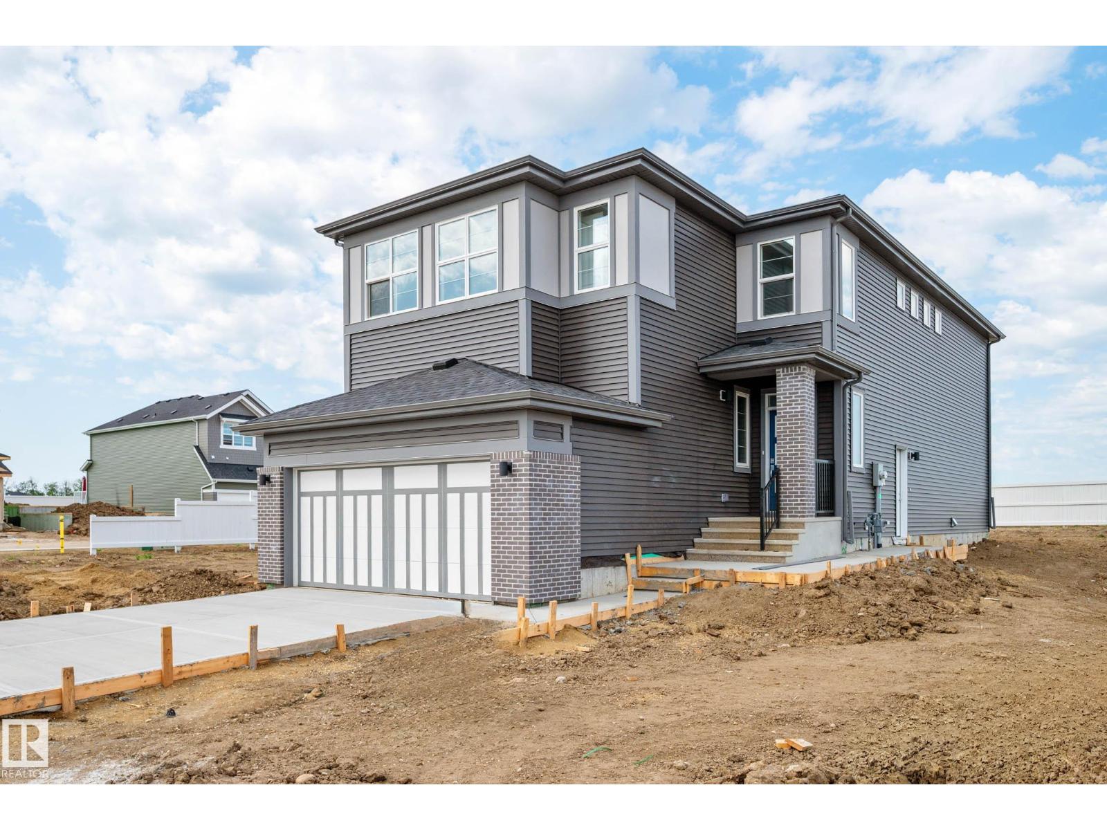 Photo 42 of 303 Stiles Wy, Leduc AB