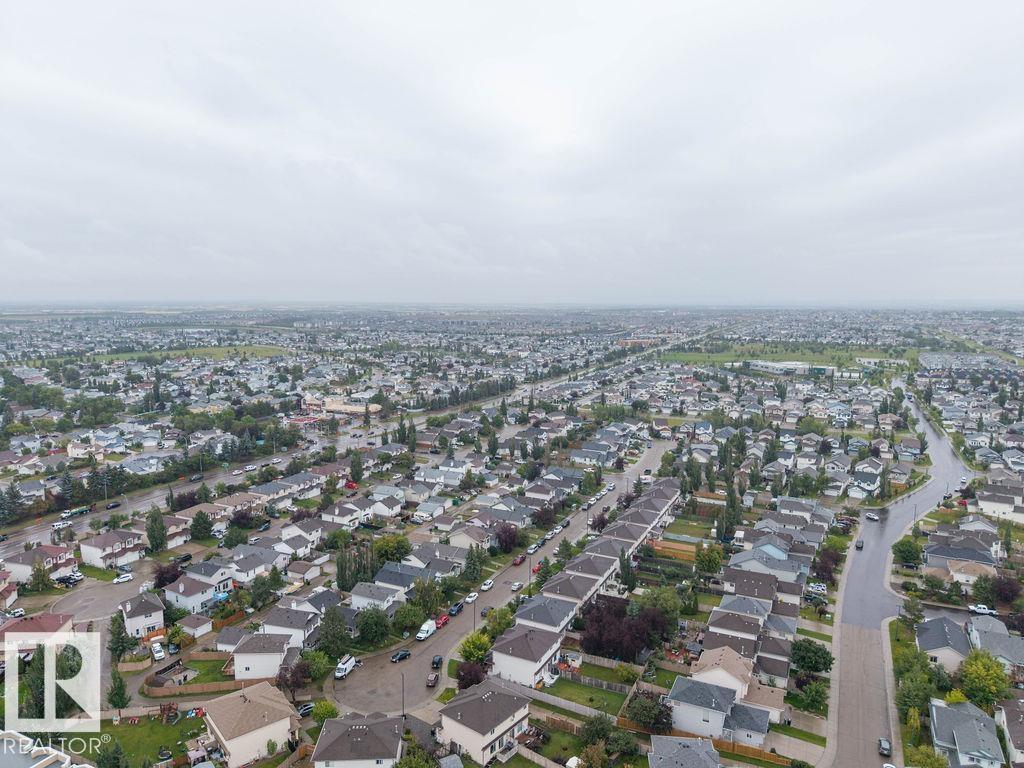 Photo 17 of 314 16303 95 St Nw, Edmonton AB