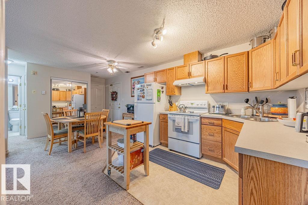Photo 38 of 314 16303 95 St Nw, Edmonton AB
