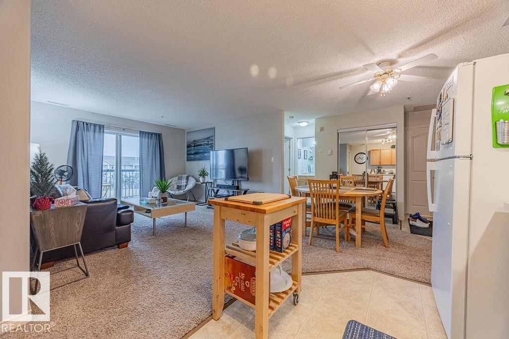 Photo 16 of 314 16303 95 St Nw, Edmonton AB