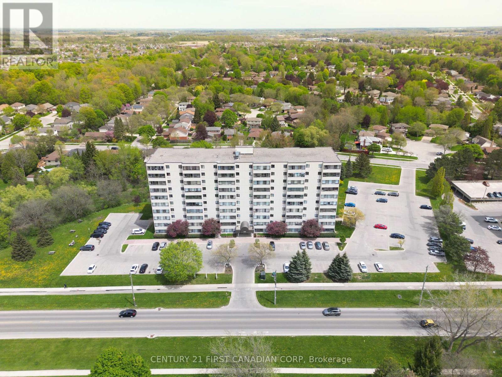 Photo 1 of 811 1600 Adelaide Street, London North ON