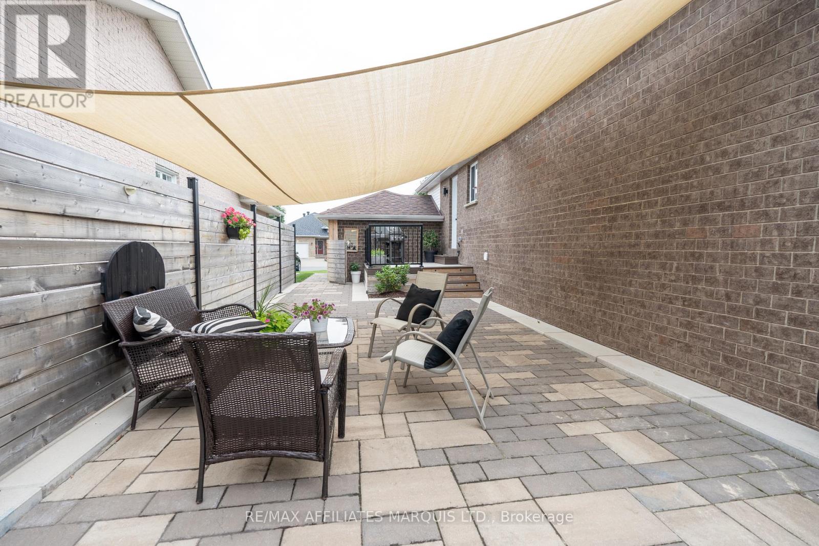 Photo 29 of 1161 Kirkman Court, Cornwall ON