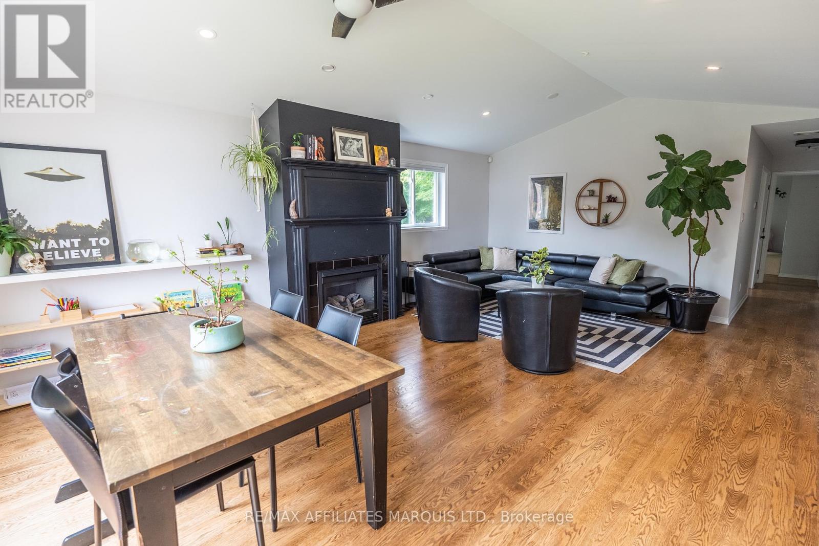 Photo 6 of 1161 Kirkman Court, Cornwall ON