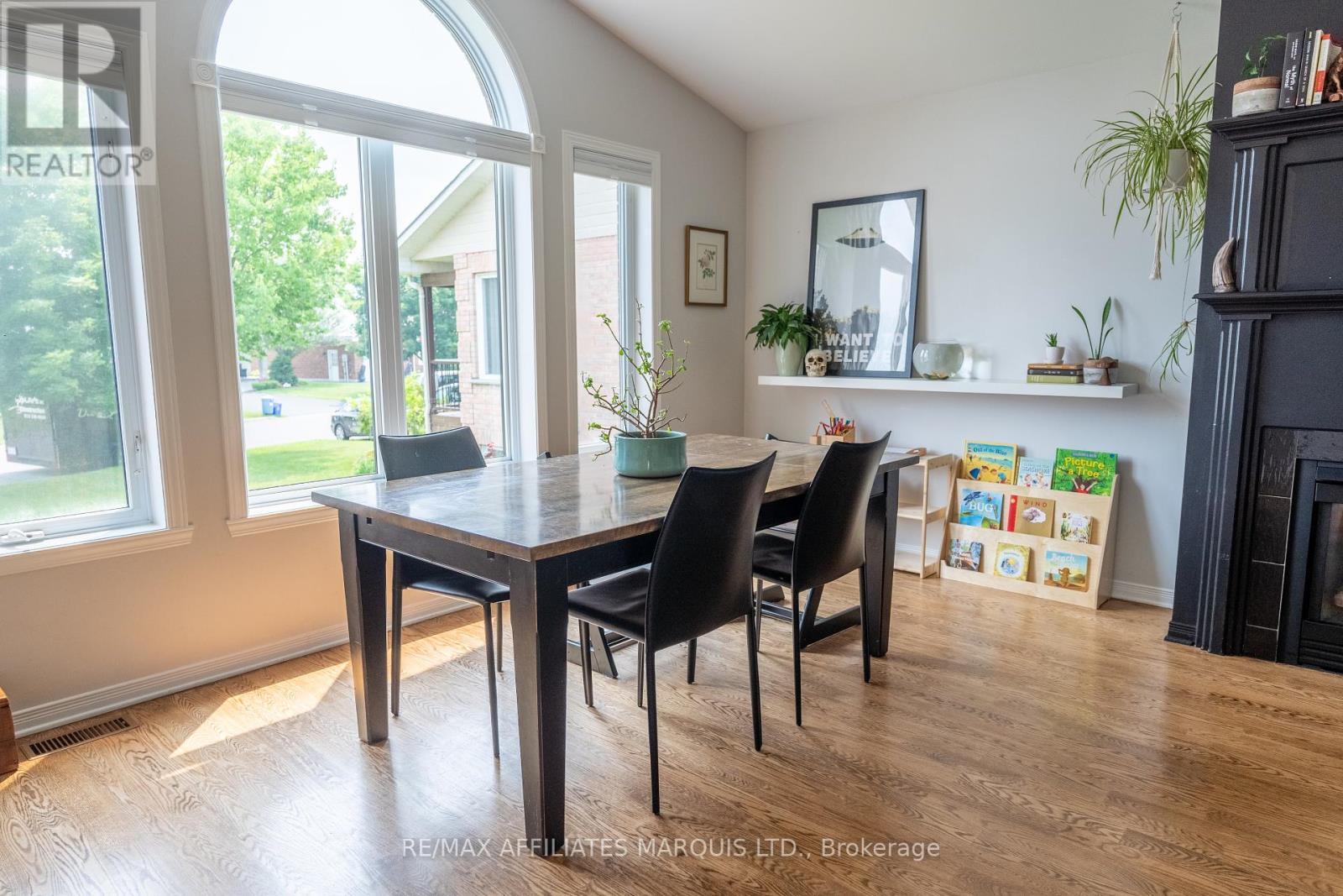 Photo 7 of 1161 Kirkman Court, Cornwall ON
