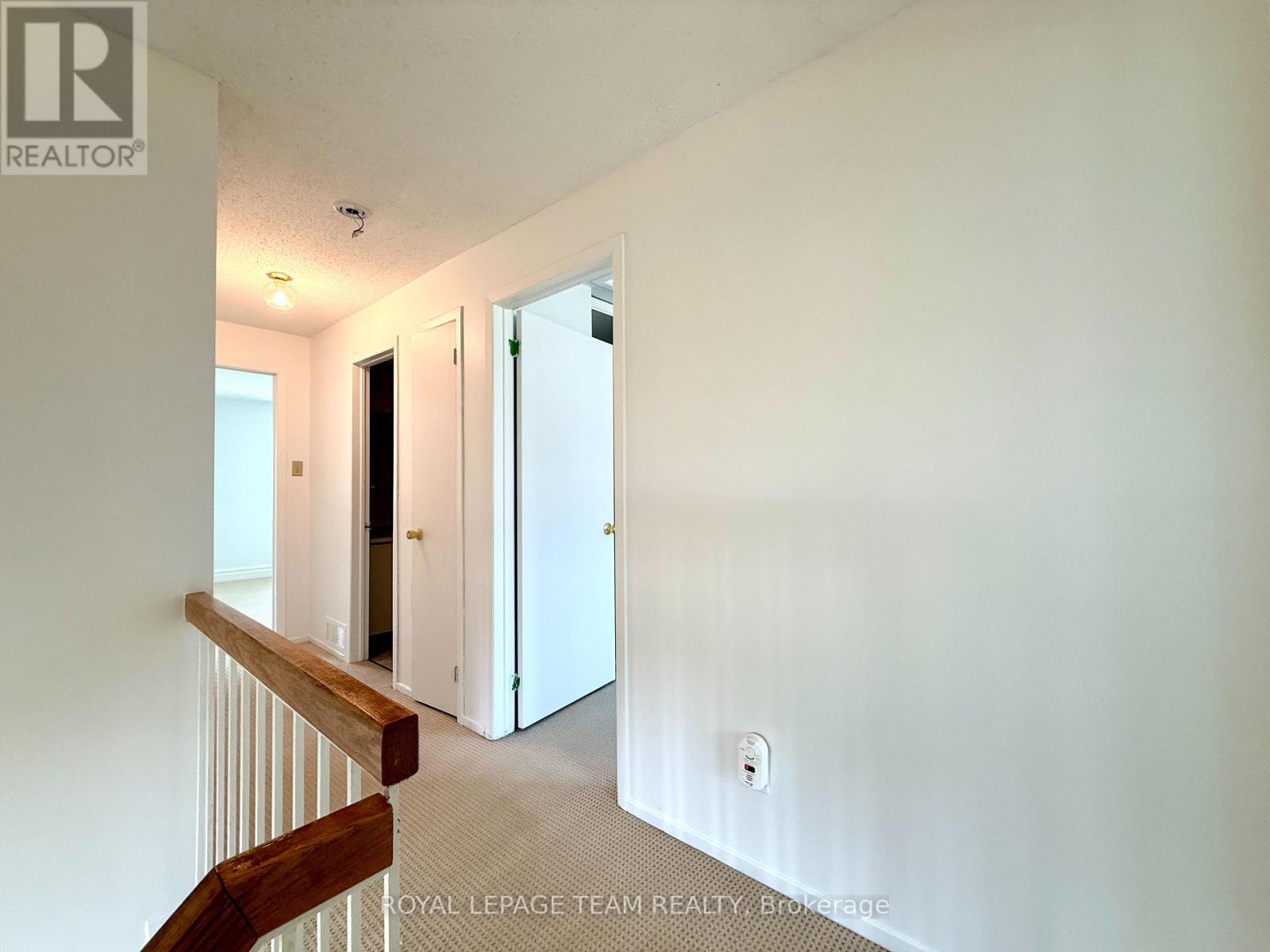 Photo 29 of A 14 Castlebrook Lane, Ottawa ON