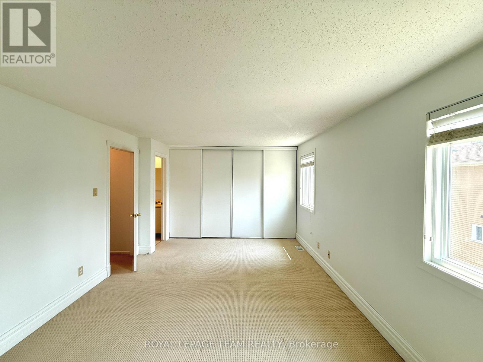 Photo 22 of A 14 Castlebrook Lane, Ottawa ON