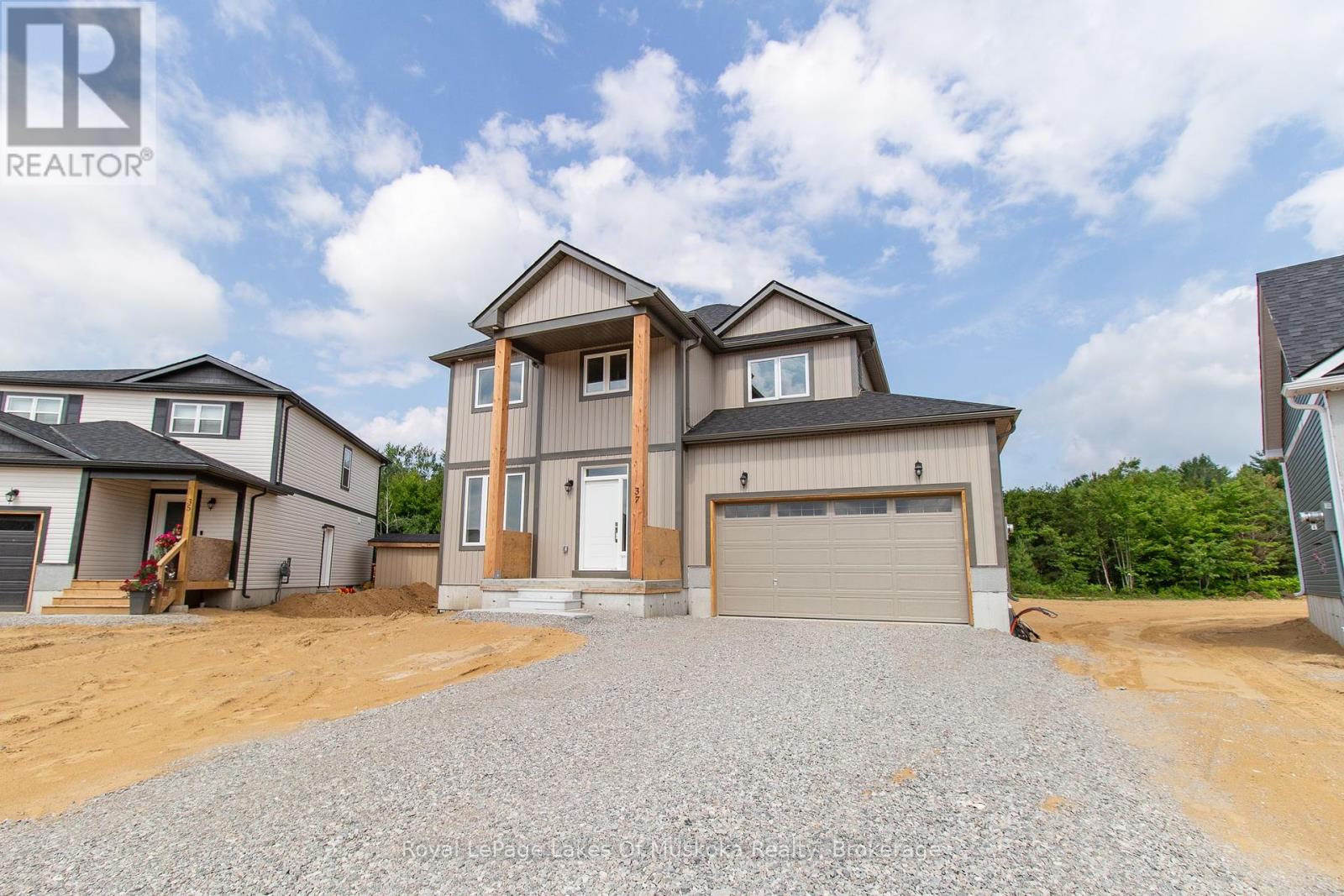 37 WHITEHORN PARK