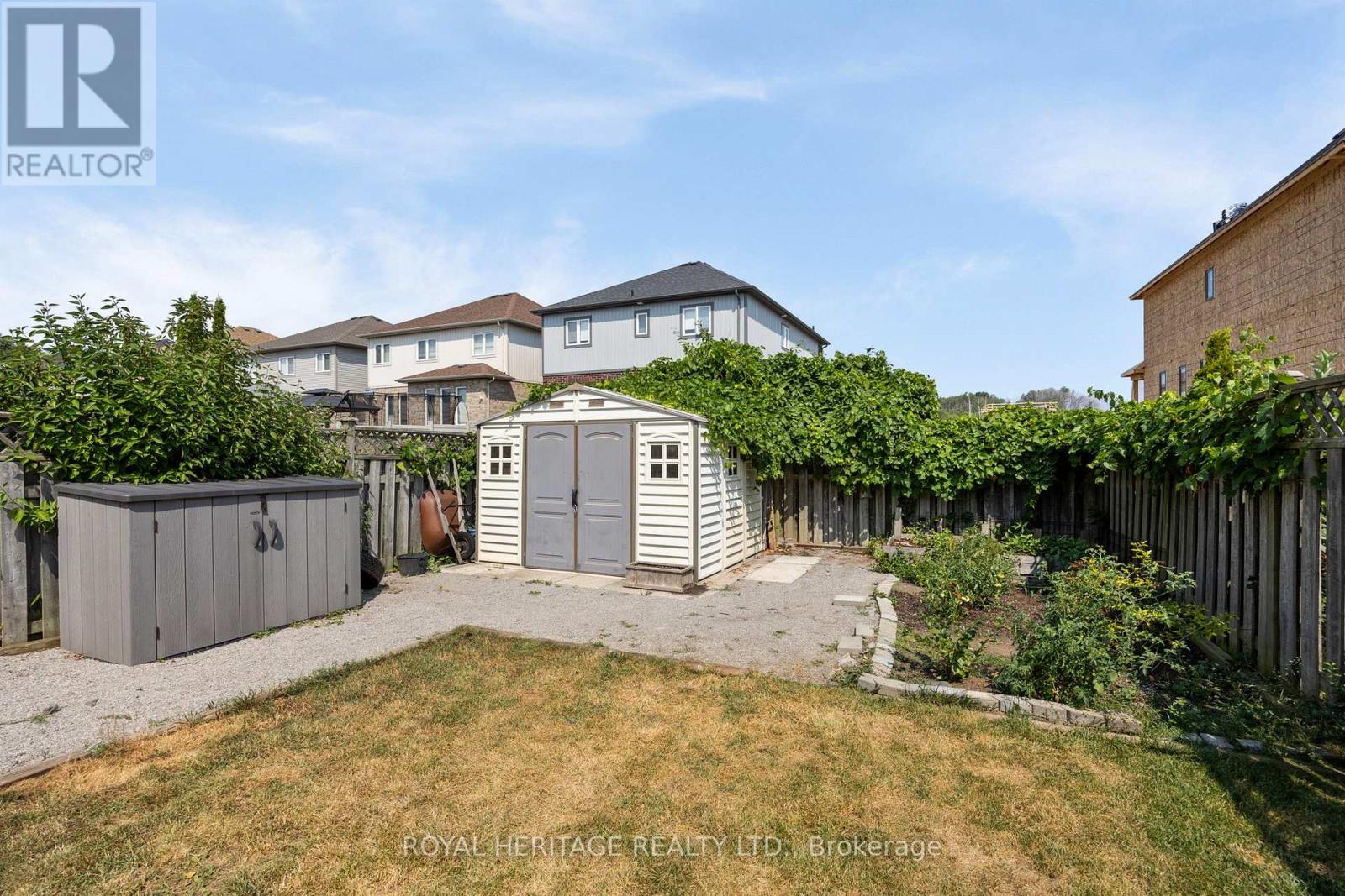 Photo 41 of 1471 Connery Crescent, Oshawa ON