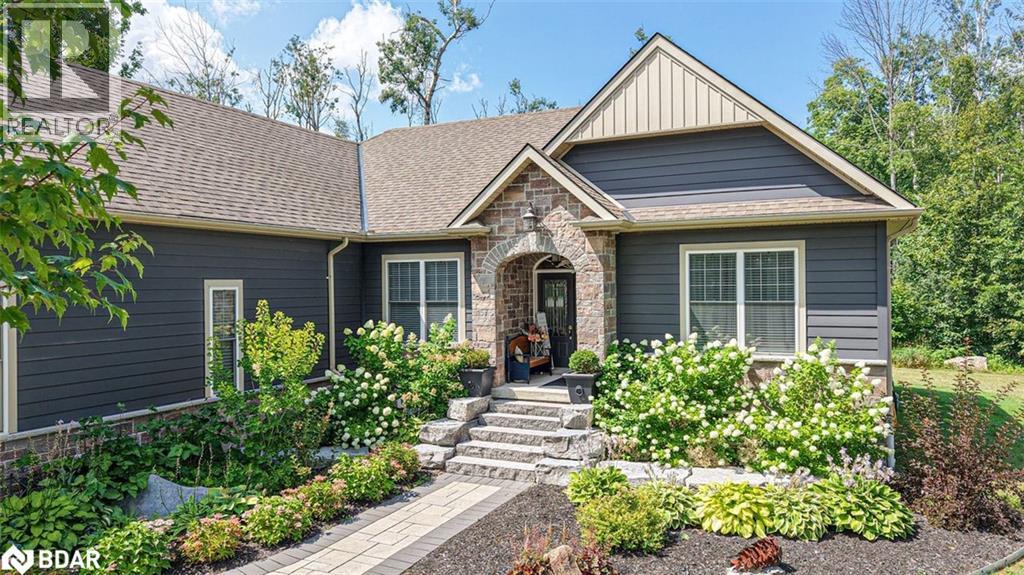 Photo 3 of 2117 Elana Drive, Orillia ON