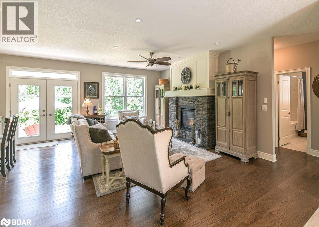 Photo 7 of 2117 Elana Drive, Orillia ON