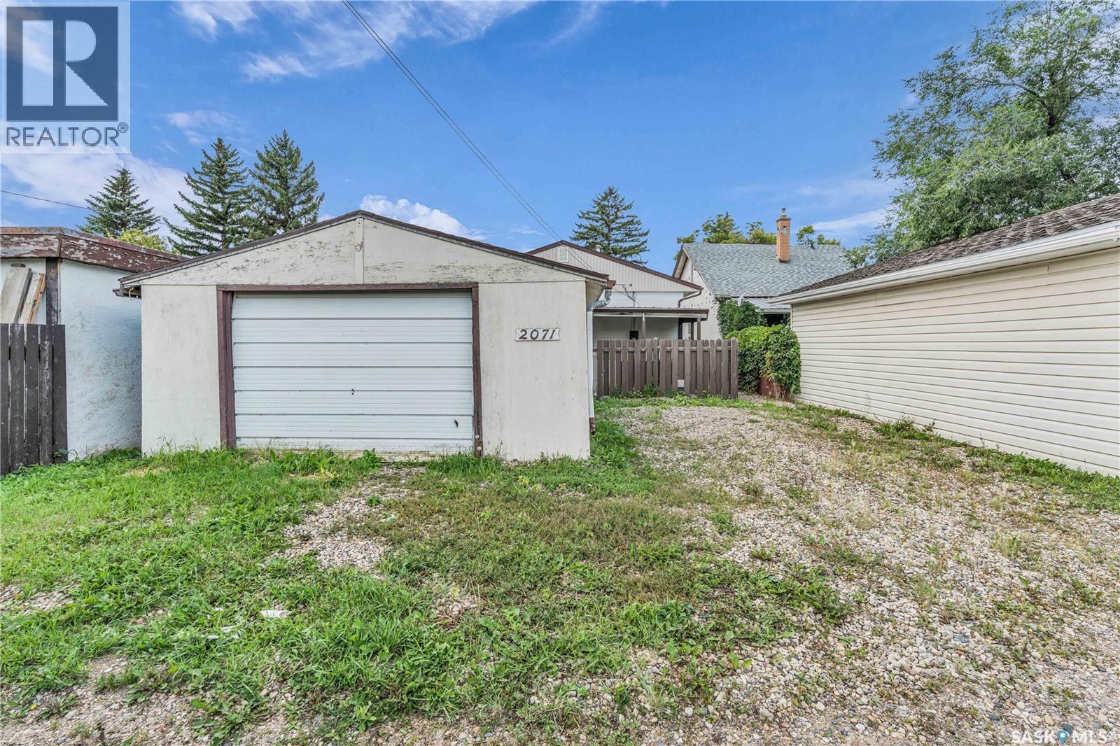 Photo 23 of 2071 Connaught Street, Regina SK