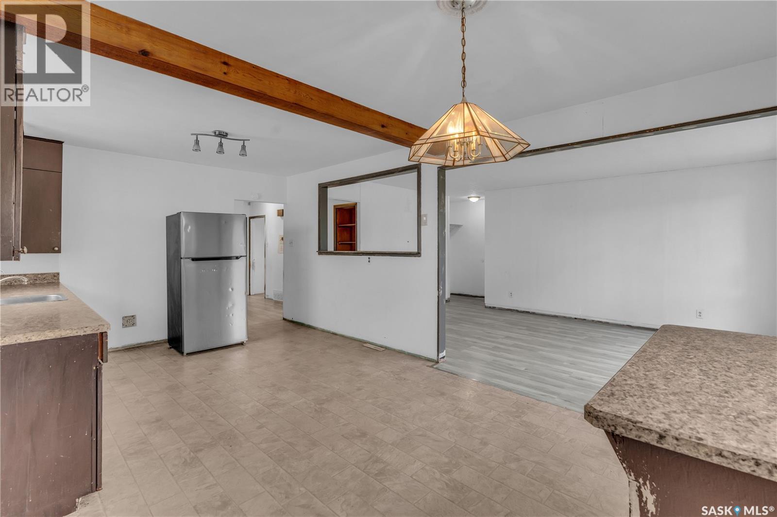 Photo 18 of 2071 Connaught Street, Regina SK