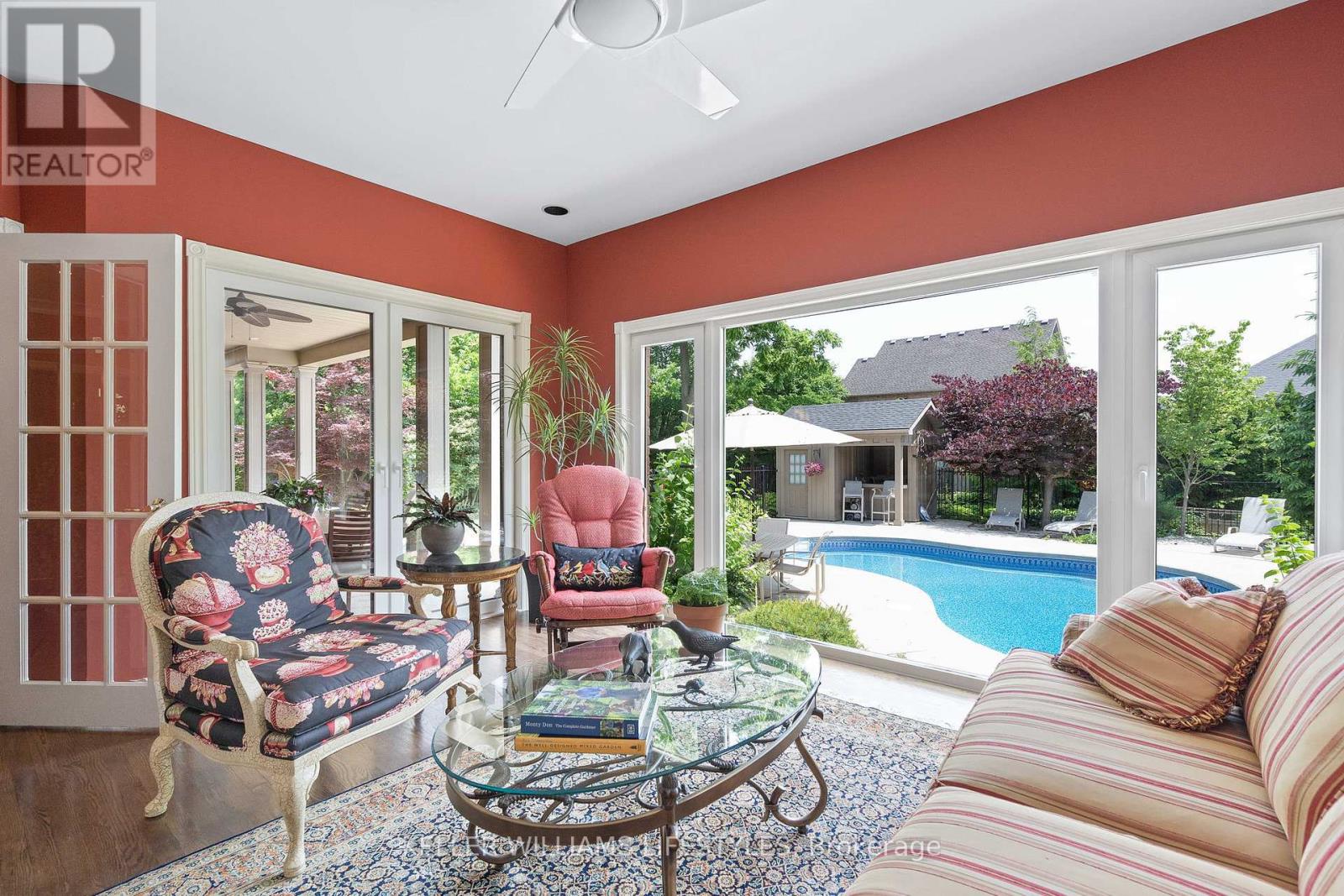 Photo 11 of 95 Highland Woods Court, London South ON