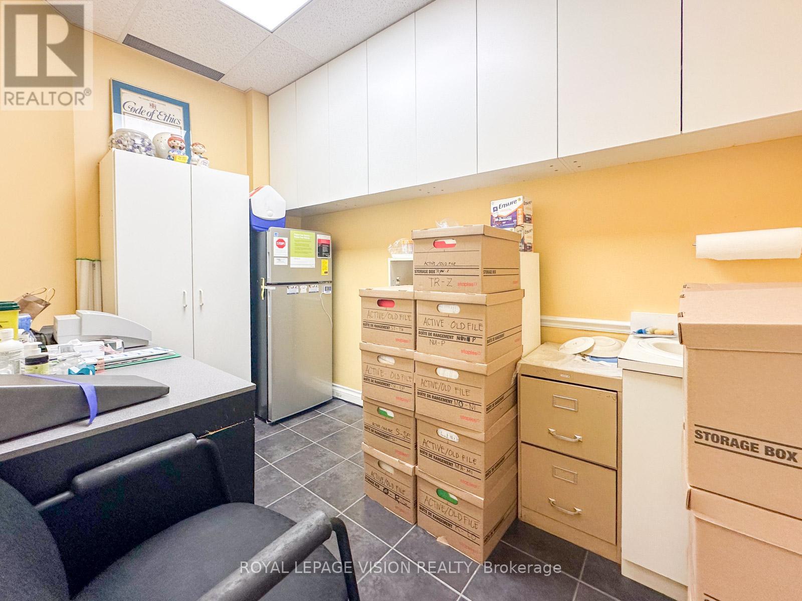 Photo 10 of 1 2085 Weston Road, Toronto ON