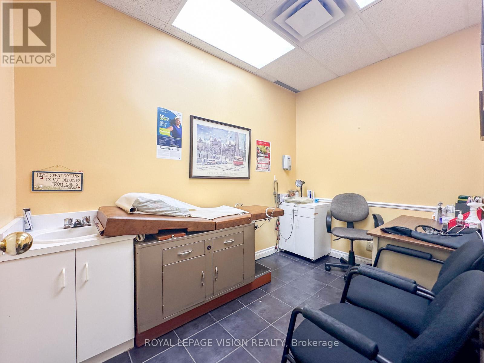 Photo 11 of 1 2085 Weston Road, Toronto ON