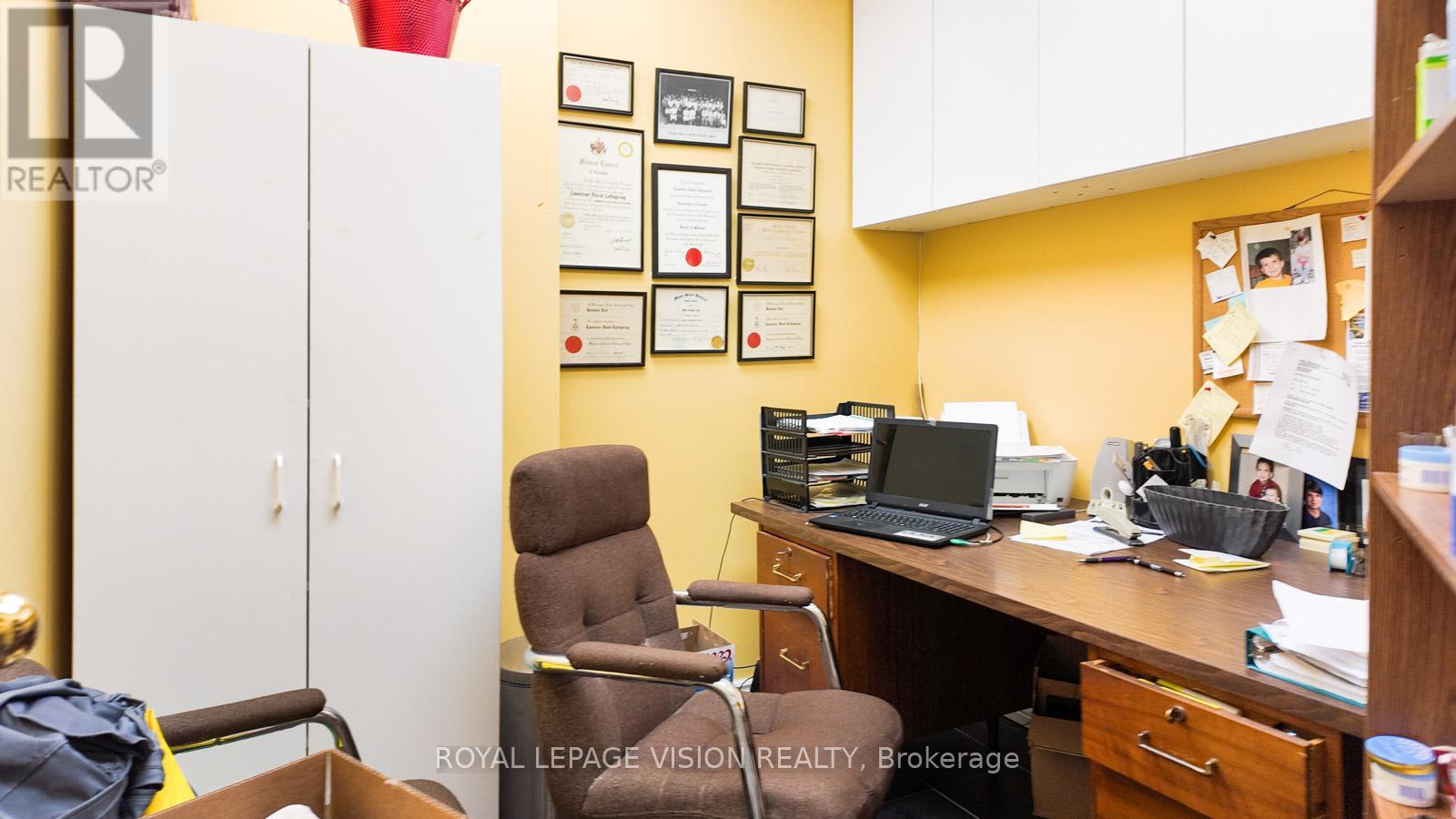 Photo 18 of 1 2085 Weston Road, Toronto ON