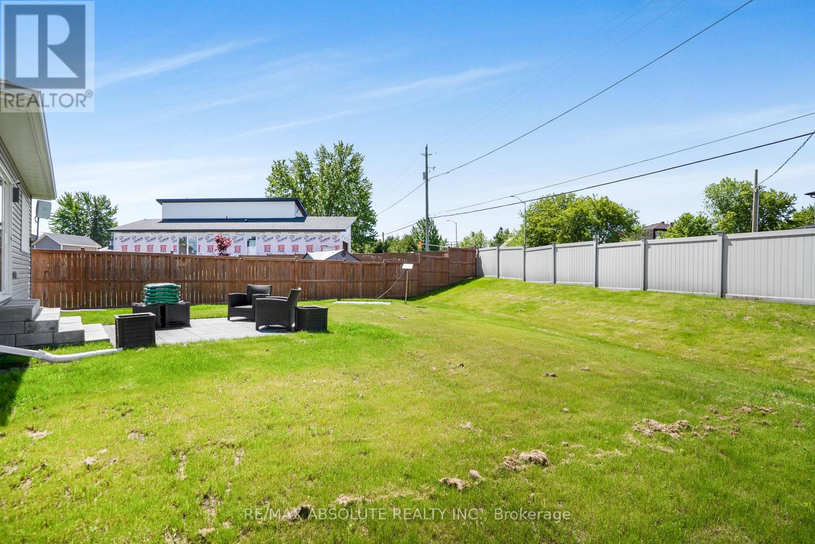 Photo 24 of 625 Robert Street, Clarencerockland ON