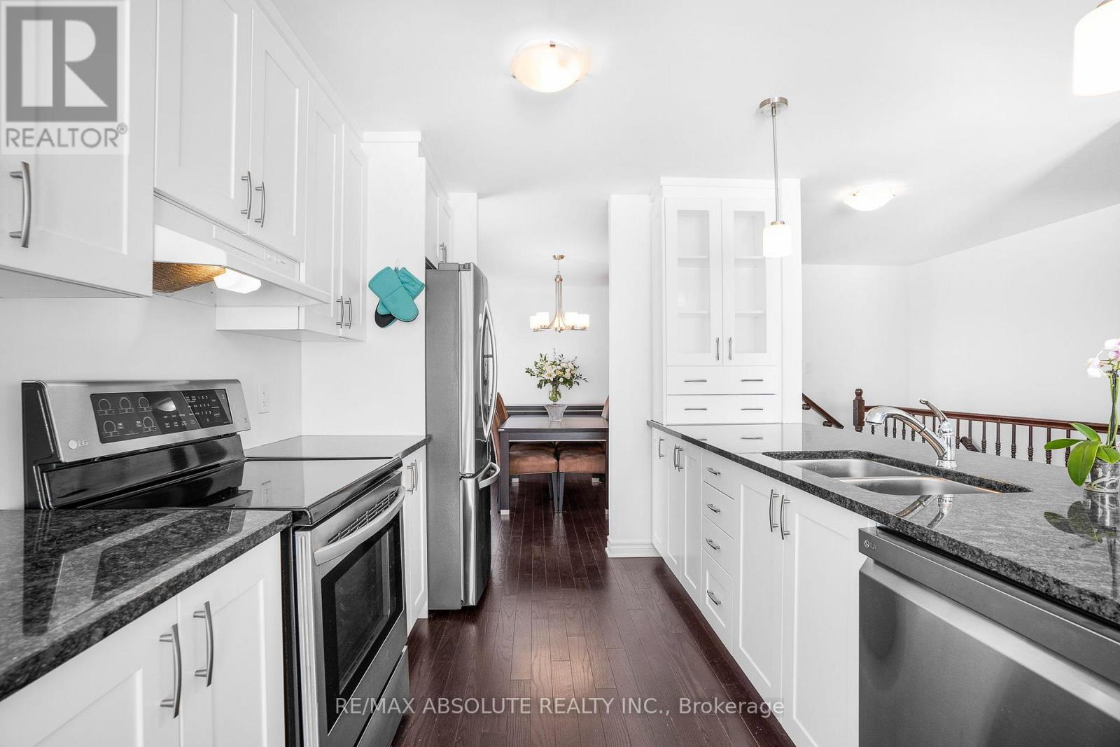 Photo 6 of 625 Robert Street, Clarencerockland ON