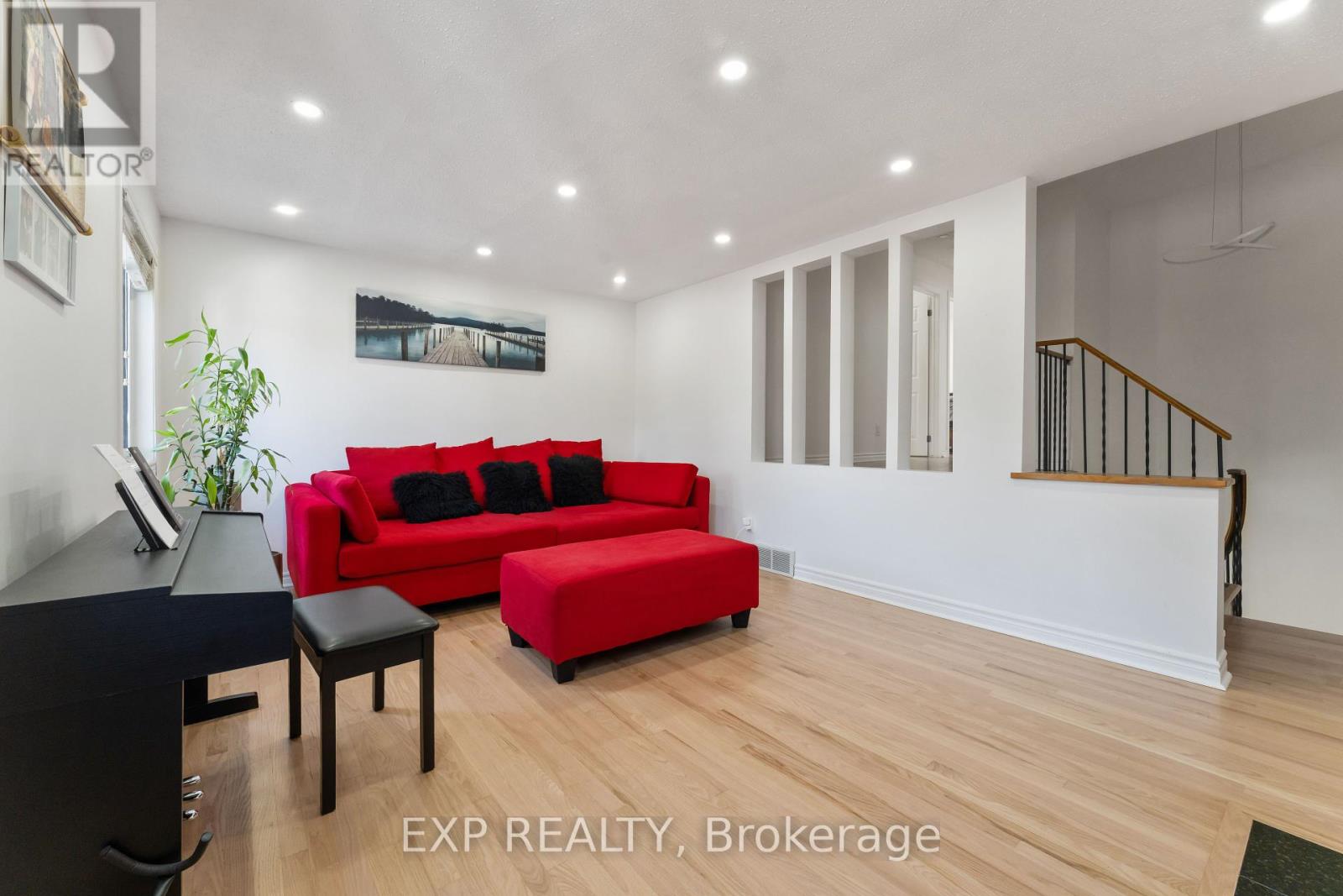 Photo 44 of 1762 Sunview Drive, Ottawa ON