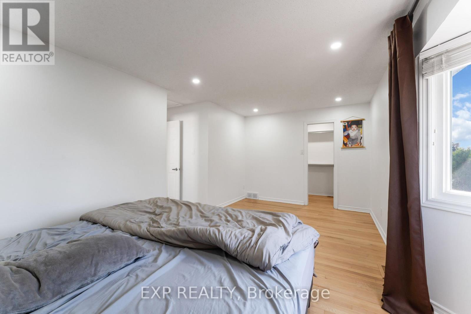 Photo 34 of 1762 Sunview Drive, Ottawa ON