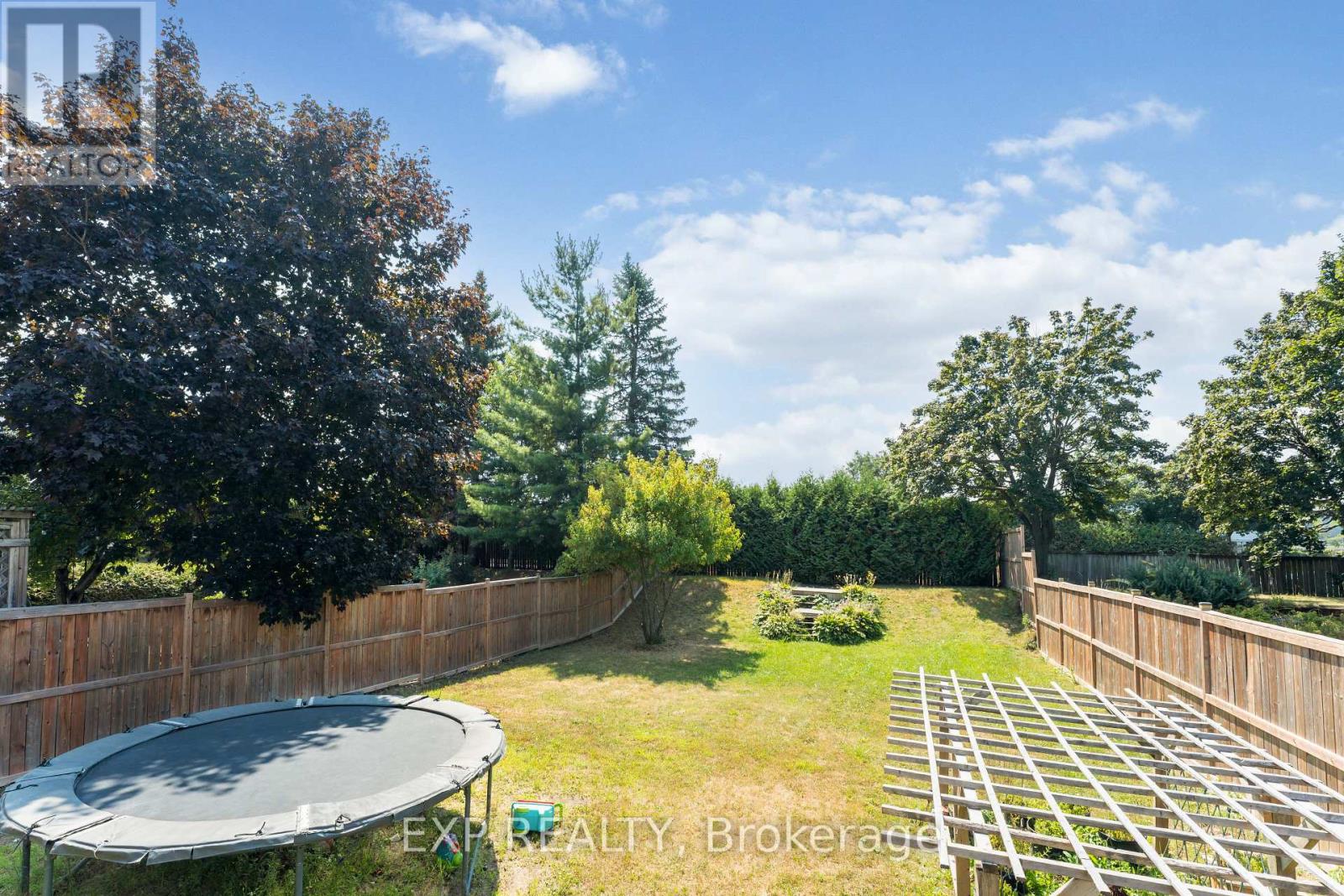Photo 45 of 1762 Sunview Drive, Ottawa ON