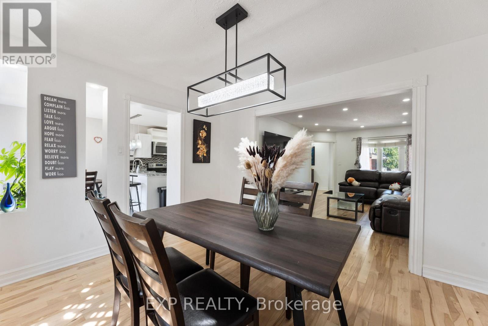 Photo 33 of 1762 Sunview Drive, Ottawa ON