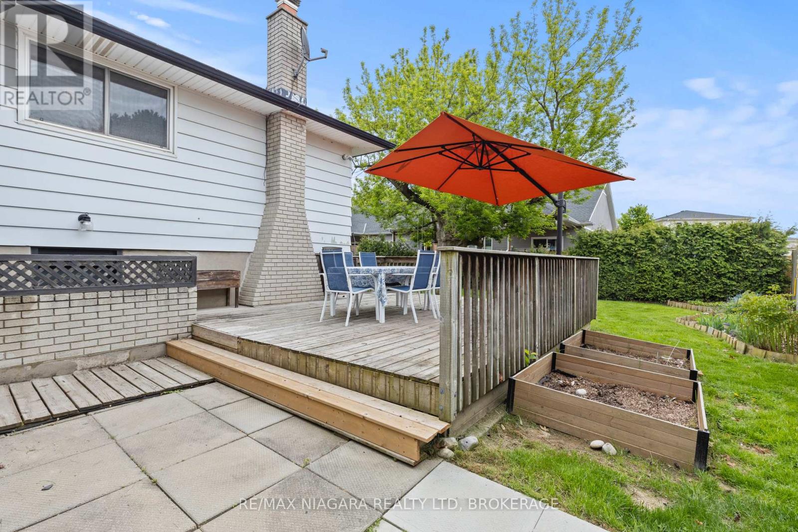 Photo 28 of 20 Centennial Drive, St Catharines ON